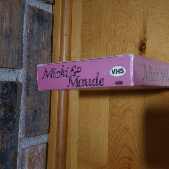 6/$15 micki &, maude VHS tape - Picture 6 of 13
